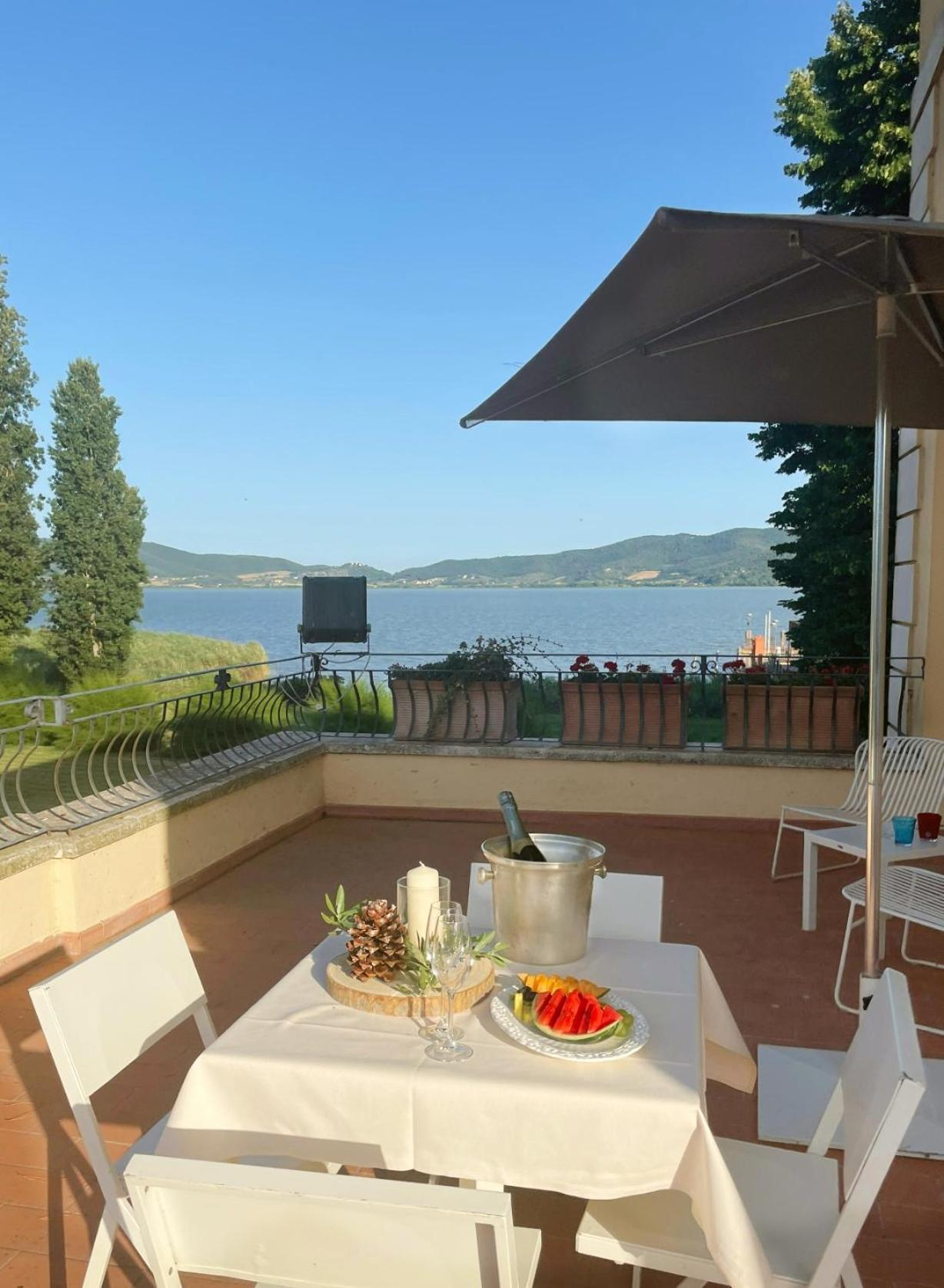 Isola Polvese Resort Castiglione del Lago Luaran gambar